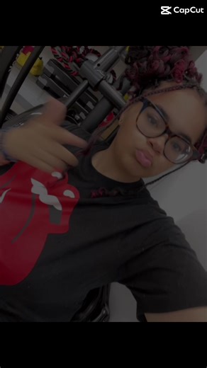 hot n steamy 🧖🏽‍♀️. #fyp #kayłā #capcut #forupage #makemefamous