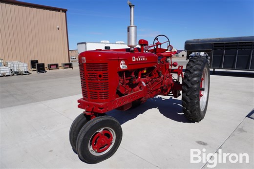 1954 Farmall Super M-TA 2WD Tractor | Agriculture