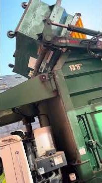 Wm front loader again the guy was very nice #automobile #garbagecollection #dumpster #garbagetrucks