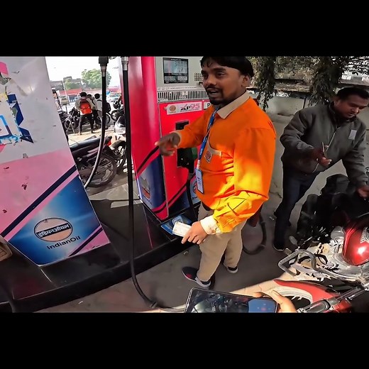 petrol pump me 10 crore ka scam credit green rider vlogs | Smash Beast