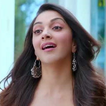 Ram Charan Ko Kiara Advani Handsome Bol Rahi Hai