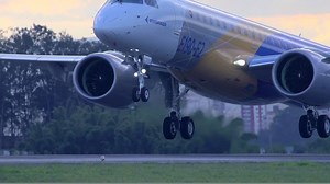 266K views · 5.8K reactions | Para todos os funcionários e fornecedores da Embraer ao redor do mundo que investiram seu tempo, dedicação e imaginação: muito obrigado por nos ajudar a fazer história, novamente. To all the Embraer employees and suppliers around the world who have given their time, passion and imagination. Thank you for helping us make history, again. | Embraer | Facebook