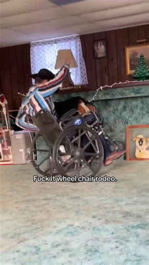 𓄀RøY 🂱 (@uncle.elroy0)’s video of rodeo