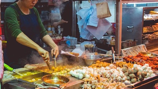 12 countries where dining out costs less than cooking groceries