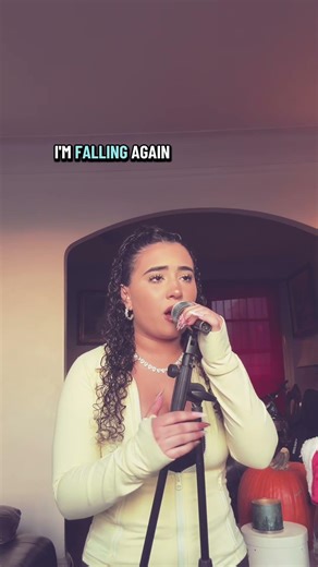 Falling- Harry Styles (Cover by Cianna)