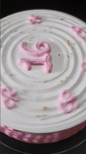 sweet 16 cake|cake for 16 years|theme cake|cake idea for begginers|homebakers|#sweet16 #birthdaycake
