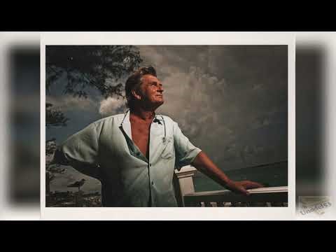 Mike Oldfield- Minutes (Demo Versión, voz y instrumentos Mike Oldfield, 2014)