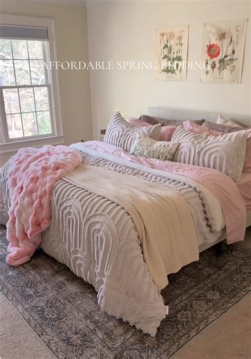 mine is a king on a king bed 💕🌸 #bedsure #affordablebedding #springbedding #cozybedding #bohocomforter