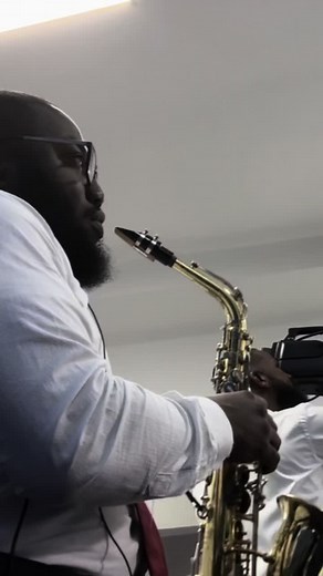 Tobechukwu's Saxophone Performance at Church | Gospel Music