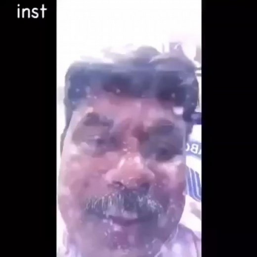 Hello how are you im underwater meme