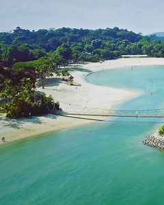 Ready to make space for peace of mind and guaranteed fun on our beaches? 🏖 From 10 Oct* onwards, you can reserve entry into Sentosa’s beaches via 👉 sentosa.com/beachreservations 💡Guests visiting our beachfront restaurants and attractions can continue to access these establishments without a booking - unless you plan to visit the beach area. *This booking window is for slots from 17 Oct onwards. | Sentosa