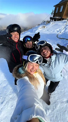 Fresh Powder Skiing Adventures: A Winter Wonderland