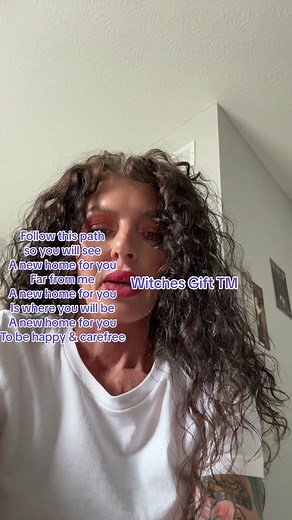 A simple spell if you have pesky neighbors & you want them to move..#witchesoftiktok🔮🌙#mediumsoftiktok#greywitch#psychic#psychicmedium#kitchenwitch#witchmom#medium#witchesgift#psychicsoftiktok#witchywoman#spells#magick