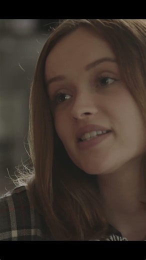 Spring Break à Cancun… ou à Cancale ? 😅 - Des jours meilleurs #serietv #comédie #charliereynaud