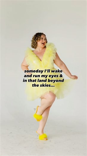 YES I did play THE HERALD (hear ye hear ye) in the fist musical I ever did…Cinderella 😅 mouth full of braces & all 😂 This trend makes me little emo tho 🥹🌟🫶🏻 #actorlife #musicaltheatrelife #broadwaybound #actorsingerdancer #broadway | Jenna Leigh Miller