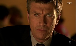 R.I.S Police scientifique - S05 E001 - Mise à l'épreuve (1ère partie)