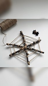 Nature spider web🕷️✨ I have wanted to create one of these nature weaved crafts for so long. And then I saw the amazing Ashley @woodlark create a spider web version and I had to try it!!! Using just sticks and string, you can create the most amazing spider web. 🌿🕸️ I can’t wait to do this with my children over the holidays. It was a little fiddly but that’s exactly the kind of activities we enjoy!! It takes a little bit of time and concentration and gives us an opportunity to sit and chat! Oh,