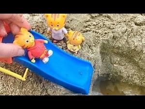 FUN LEARNING Daniel Tiger Beach Slide Counting Colors Nature Facts VIDEOS For Kids Toddlers