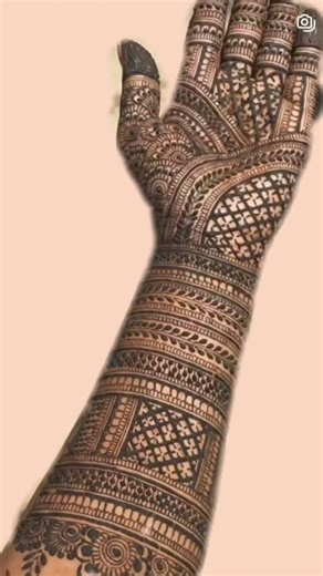 Beautiful Bridal Mehndi Design 😍 | Full Hand Mehndi | Elegant Design #shorts”