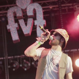 3K views · 40 reactions | Games, music, workshops, field of dreams and too much love on site. Saturday tickets can be bought online at fieldviewfestival.co.uk/tickets Big love! ♥️ | Fieldview Festival | Facebook