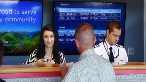 Book nonstop flights from Branson on ViaAir. Choose from five great destinations: Dallas (DFW) Airport, Austin (AUS) Airport, Houston (HOU) Airport, Chicago (MDW) Airport or Denver (DEN) Airport. | Branson Airport