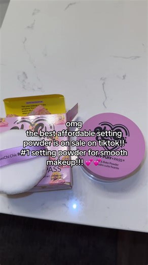 This Kimchi Puff Puff Pass Set & Bake Powder is amazing for under eyes and as an all over face powder! no flash black and makes my makeup look flawless all day no creases or dry patches and love how it’s so affordable! mine is in the shade banana! #kimchipowder #flawlessmakeup #musthavemakeupproducts #tiktokshopfalldealsforyou #TikTopShopCreatorPicks
