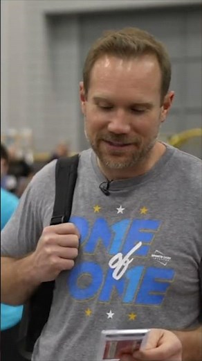 A PERFECT Bo Jackson Auto Rookie Card! 😱