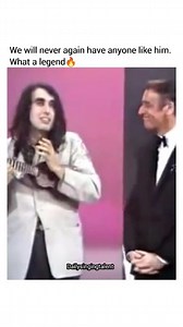 10K views · 9.5K reactions | That unique little tune is music to my ears. The way Tiny Tim presents himself and is singing it makes it that much more fitting. Priceless how it makes me smile when I hear it . . Video-Tiny Tim - Tip Toe Through The Tulips (Live).mp4 By- Jeremy Thundercow/yt . . Please DM me for the credits or removal of the post All the credits goes to the respected owners . #fyp #music #trendingreels #explore @dailysingingtalent | Dailysingingtalent | Facebook