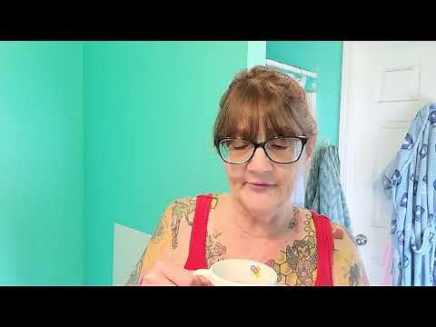 How I remove denture adhesive from my mouth