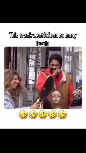 Entertainment on Instagram: "Don’t you say a bleeping word 藍藍 #prank #pranks #funny #viral #fyp #explore #explorepage"