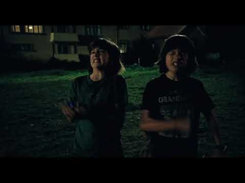 Aliens in the attic- Commander Skip vs Tazor