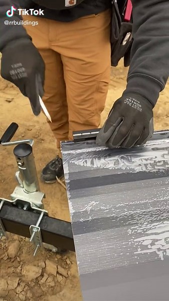 Standing Seam Metal Roof Prep with Adaptable Pro Tool