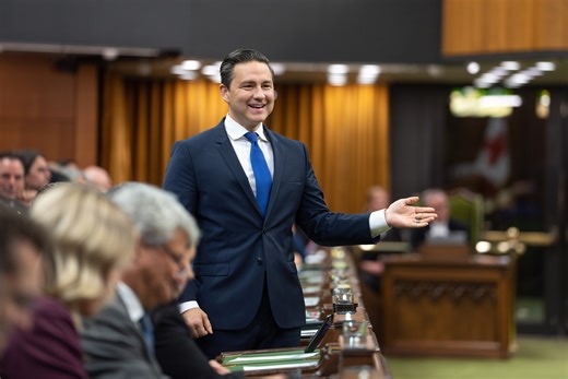 Under a common sense Conservative plan to build the homes, municipalities who: Build the homes ➡️ get the money. Build more homes ➡️ get more money. Build fewer homes ➡️ pay a fine. | Pierre Poilievre