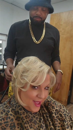 Sabrina Nelson Burke on Instagram: "BTS on the QUEEN BEAN hairstyle....ON BRAND with Jimmy Fallon. #hairtransformation #hairstyle #hairideas #hairfashion #hairstyles #nbc #newshow #onbrand #btsvideos #behindthescenes"