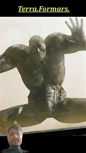 When an alien enters Earth 😳👽 #film #shorts