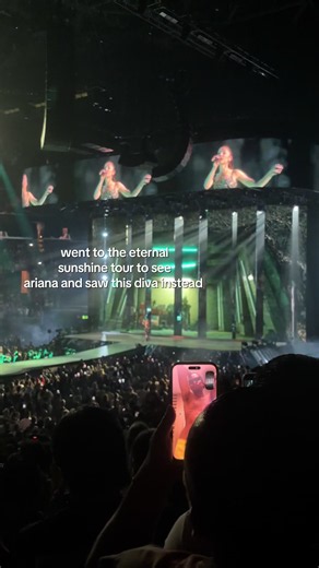 U GO GIRL — Unexpected Diva Moment at Ariana Grande Tour