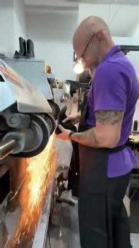 The link to a consultation on your product is in the profile header 💜