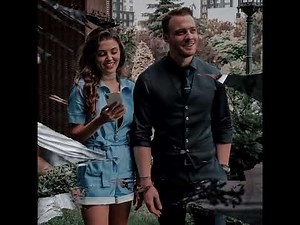 "The unforgettable kiss scene of Kerem Bürsin and Hande Erçel: exciting moments!"