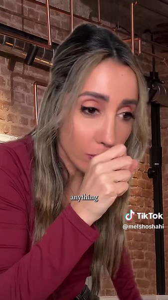 Dining Out in America: A Humorous Restaurant Experience