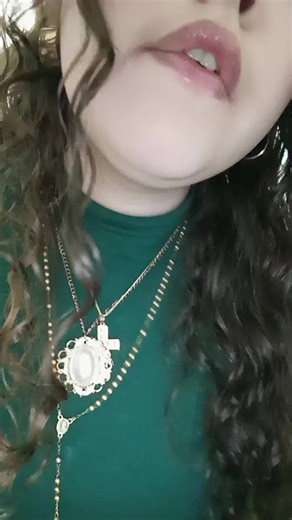 Mary Love Ososa e Mari Robloxiana: Uma Comédia Digital