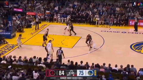 Watch [Highlight] Steph crosses KD and shimmies  | Streamable