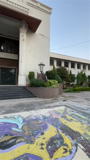 Samnay couple darr gaya unhain lagga I’m capturing them… 😂😂 . . . #fyp #foryoupage #tiktok #nishtar