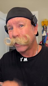 I tried to put all the knowledge from my 35 years of shaving into a 6 minute shave walkthrough. I used to have lots of skin irritation and ingrown hairs. These steps helped a lot: Hot shower first? Pretreat with shave oil? Good shave soap? Fresh good razor? Lighter pressure? Tighten skin? After shave care (alum block, shave oil)? Here are some costs for initial purchases: @parkersafetyrazor 78R $26 2023 ($13 per year). Alum block, $12 2023 ($6 per year). Boar brush, $35 2020 ($7 per year). 100 D