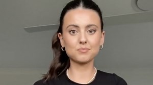 I’m 20 and have cellulite and a belly - it’s OK to have a soft body & loose skin