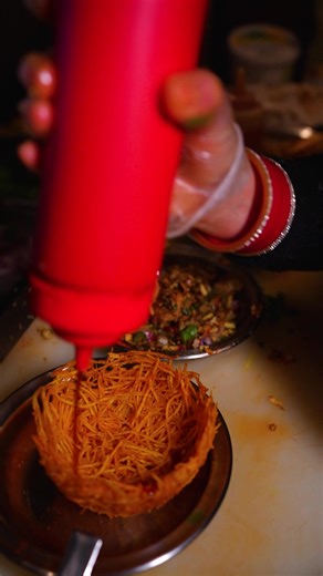 Katori Chaat — crisp, creamy, and the kind of flavour that quietly wins you over. That mix of chutneys and crunch just makes every bite feel complete. 奈✨ Try it today.  22 Katherine Pl, Melbourne VIC 3000 [Delhi streets, Indian food in Melbourne, Melbourne food, street food vibes, desi flavours, Melbourne eats, taste of Delhi, Indian restaurant in Melbourne, food lovers in Melbourne, spice up your day] | Delhi Streets | Facebook