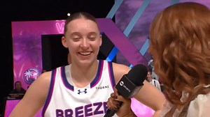 "No pocket watching over here. Imma take care of it." 💀 Paige had the $50K free-throw challenge prize on her mind tonight 😂💰 | TNT Sports US