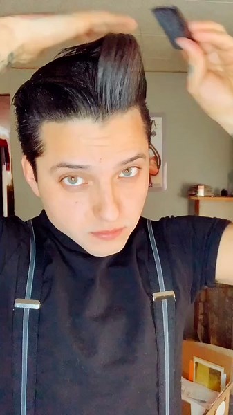 Rockabilly Pompadour Hairstyles Tutorial
