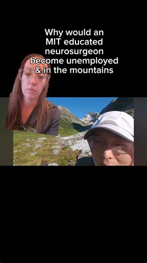 Why would a neurosurgeon ever want to quit their job? #burnout #neurosurgery For the full video check out YT channel Goobie & Doobie | Dr. Betsy Grunch - Ladyspinedoc