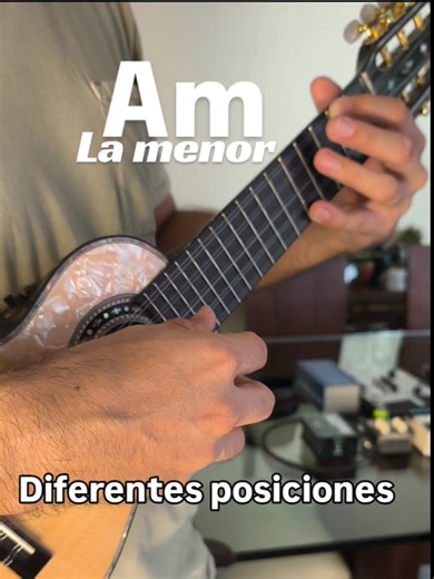 La menor en el charango: Acordes y Posiciones
