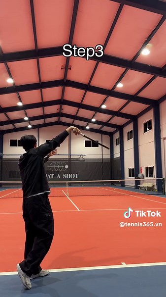 Spin serve #tennis #tennistips #tennis365 #daytennishanoi #tennisplayer